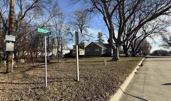 802 7th Ave, Alton, IA 51003