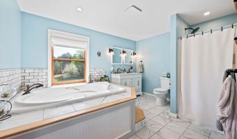 154 Cates Hill Rd, Berlin, NH 03570