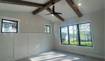 825 Club Dr W, Aurora, OH 44202