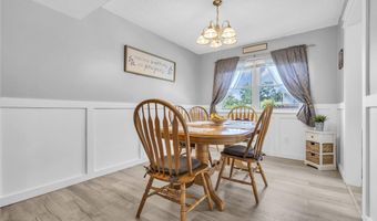 2 Lee Ct, Barnegat, NJ 08005