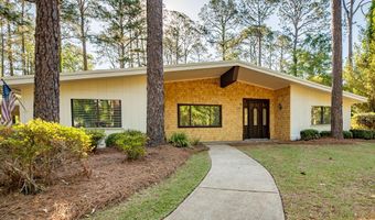 2302 Twin Lakes Dr, Bainbridge, GA 39819