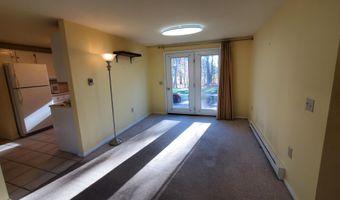 32 Cortland Cir, Bangor, ME 04401