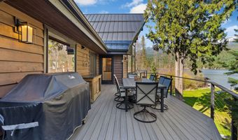 17562 W Swan Shores Rd, Bigfork, MT 59911