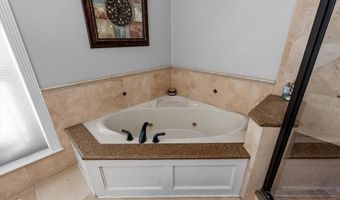 5020 Sweetwater Dr, Benton, LA 71006