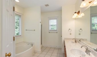 168 Carolina Bluebird Loop, Arden, NC 28704