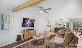 3330 Woodleaf Rd, Charlotte, NC 28205