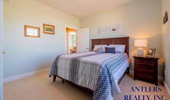 813 35th St, Cody, WY 82414