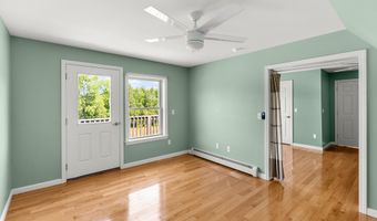 9 Hounds Way, Bath, ME 04530