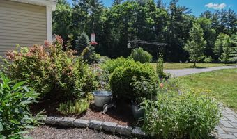 22 Sargent Rd, Brookline, NH 03033