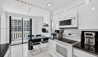 3000 Island Blvd 2506, Aventura, FL 33160