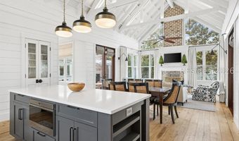 752 Old Moreland Rd, Bluffton, SC 29910
