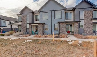 9284 Gore St B, Arvada, CO 80007