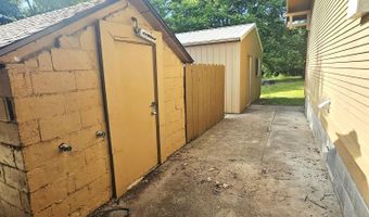 9178 SE 72nd Ter, Baxter Springs, KS 66713