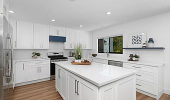 2282 Morgan Rd, Carlsbad, CA 92008