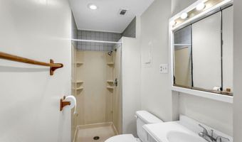 7650 Lexington Dr, Biloxi, MS 39532