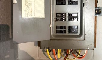 8 Burmont Ct, Utica, NY 13502