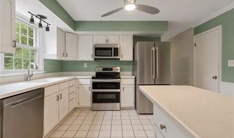 100 Stony Ln, Exeter, RI 02882