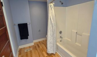 25 Speno Ct, Brattleboro, VT 05301
