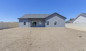 207 W First St, Carey, ID 83320