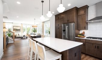 317 CALVERT Ave, Alexandria, VA 22301