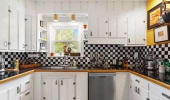 417 S MAIN St, Berlin, MD 21811