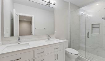 6101 BERKSHIRE Dr, Bethesda, MD 20814