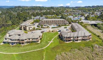29 Seascape Resort Dr, Aptos, CA 95003