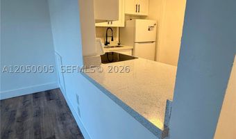20200 NE 27th Ct 6, Aventura, FL 33180