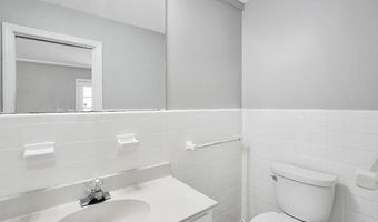 789 Pinewood, Macon, GA 31204