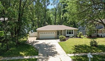 53 Christine Dr, Amherst, NY 14228