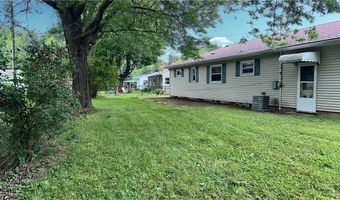 1111 Norwood Dr, Ashtabula, OH 44004