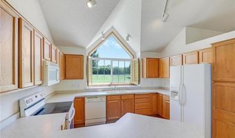 10386 Kali Ave NE, Albertville, MN 55301