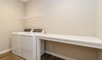 1809 12th St SE, Altoona, IA 50009