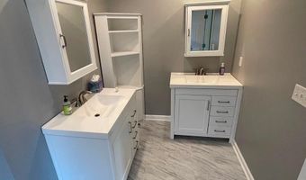 13580 Weycroft Cir, Alpharetta, GA 30004