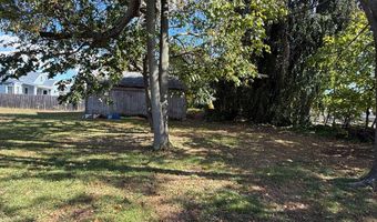 967 Sunrise Hwy, Long Island City, NY 11704