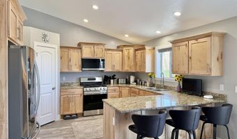 4525 Snake River Mesa Rd, Buhl, ID 83316