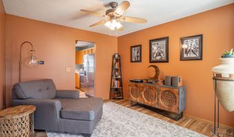 1113 9th Ave SE, Altoona, IA 50009