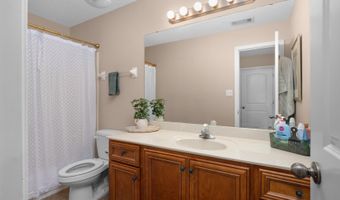 8777 BRUNSWICK FARMS Dr, Bartlett, TN 38002