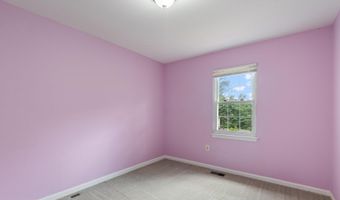 1043 COPPERSTONE Ct, Rockville, MD 20852