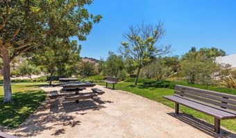 7945 Lusardi Creek Ln, San Diego, CA 92127