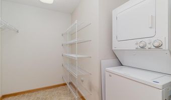 15631 Linnet St NW 3-305, Andover, MN 55304