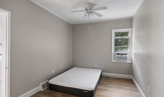 16 Beloit Ave, Audubon, NJ 08106