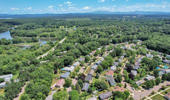 24 Venus Ave, Burlington, VT 05408