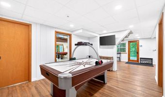 927 Wilkins Hollow Rd, Addison, PA 15411
