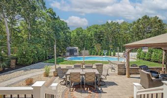 85 Freedom Hills Dr, Barnegat, NJ 08005