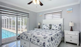 6531 SANTIAGO Ct, Apollo Beach, FL 33572