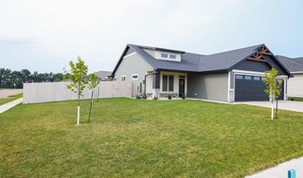 2729 E Palmer St, Brandon, SD 57005