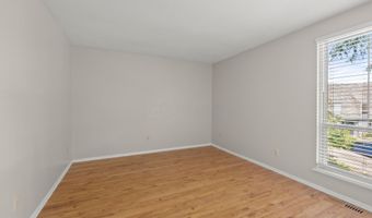 1030 Galliton Ct F, Columbus, OH 43220