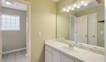 206 Crosscreek Dr, Brandon, MS 39047