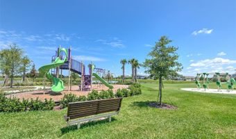 7401 PARADISO Dr, Apollo Beach, FL 33572